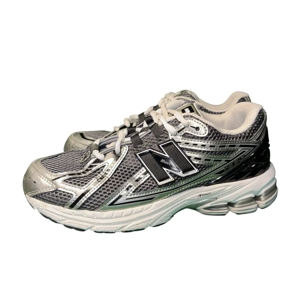 New Balance 1906R Silver Metallic Black Kids GC1906CG Size 6Y Gradeschool GS